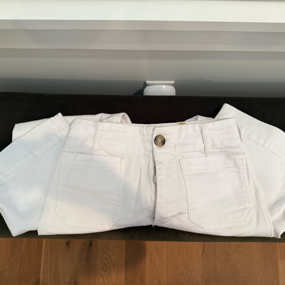 Colette cropped wide legged White Denim Jeans, size 28 by Maeve